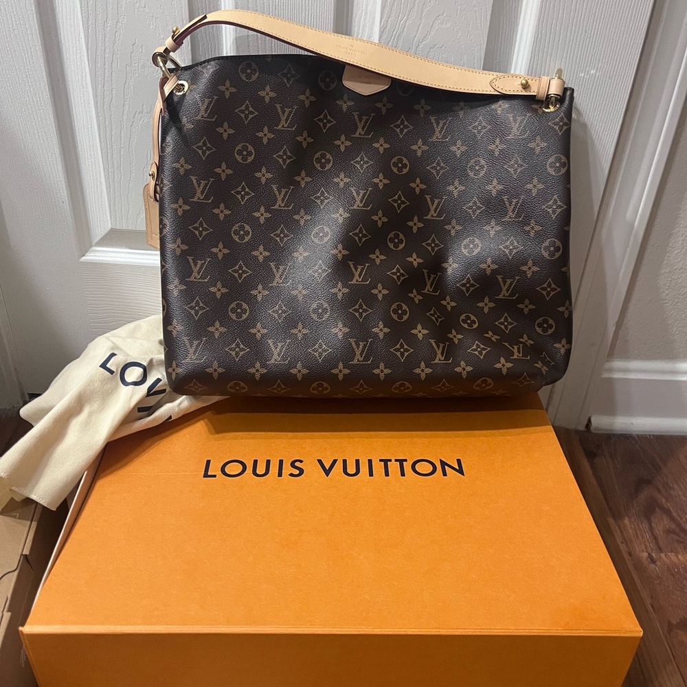 *LIKE NEW* Graceful MM Louis Vuitton Purse